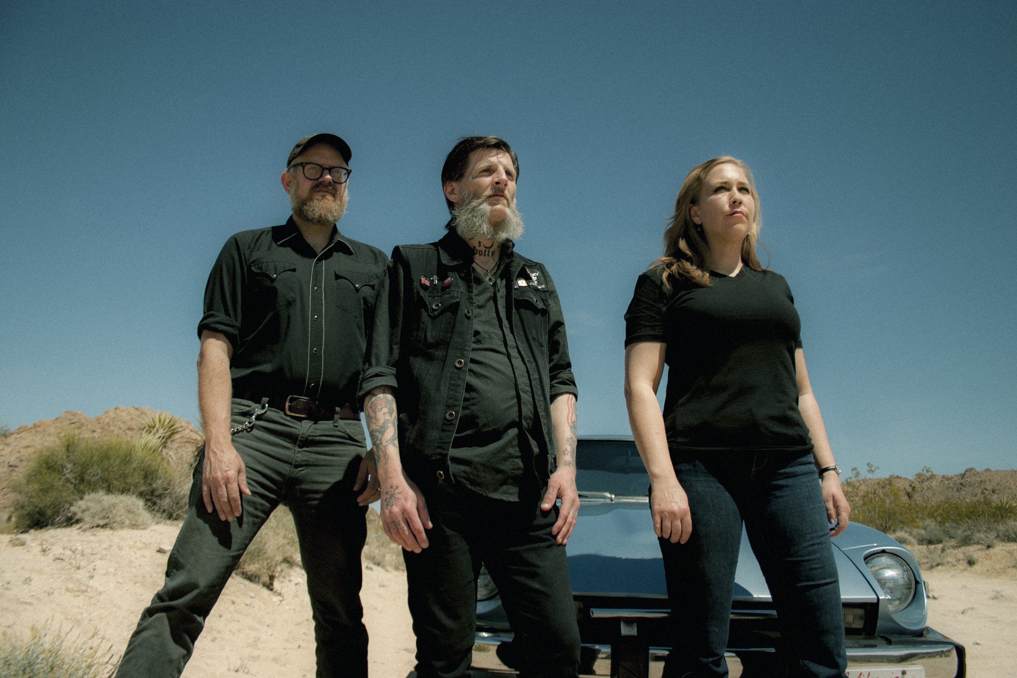 Earth музыка. Earth Primitive and Deadly. Earth группа. Earth группа дум. Earth Band Drone Doom.