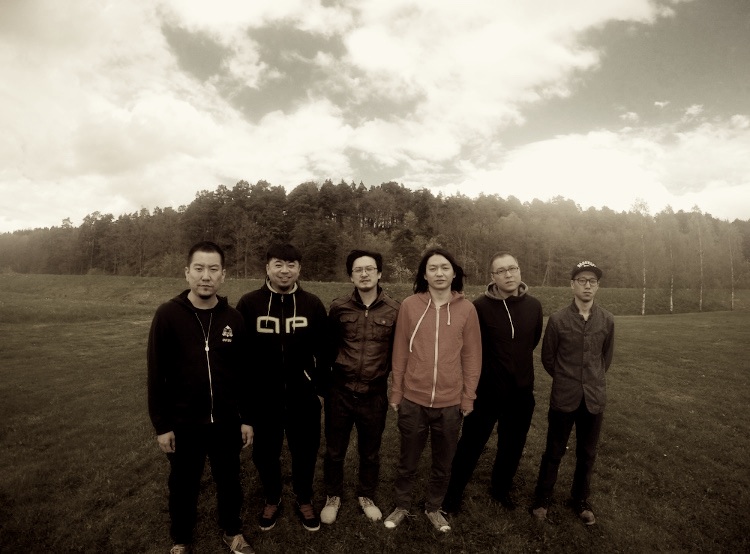 BAND SHOT